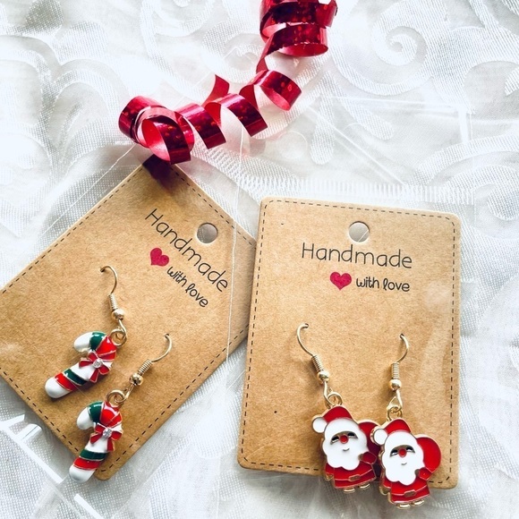NWT Lot of 2 Festive Drop Earrings – Santa & Candy Cane Holiday Set, Christmas - Picture 2 of 14